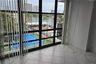 2017 S Ocean Dr, Hallandale Beach, FL 33009 - Photo 15