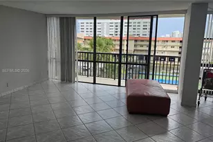 2017 S Ocean Dr, Hallandale Beach, FL 33009 - Photo 17