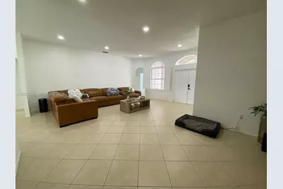 3035 SE 7th Pl, Homestead, FL 33033 - Photo 11