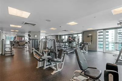 950 Brickell Bay Dr #5210, Miami, FL 33131 - Photo 33