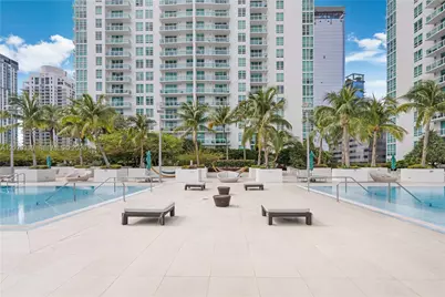950 Brickell Bay Dr #5210, Miami, FL 33131 - Photo 31