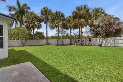 2 Gables Blvd, Weston, FL 33326 - Photo 33