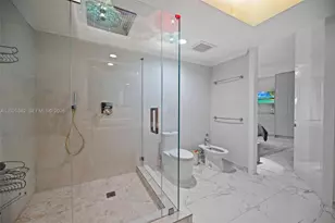 1800 S Ocean Dr, Hallandale Beach, FL 33009 - Photo 11