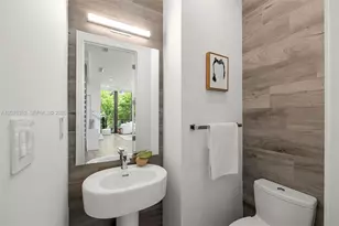 1525 Bay Rd, Miami Beach, FL 33139 - Photo 11