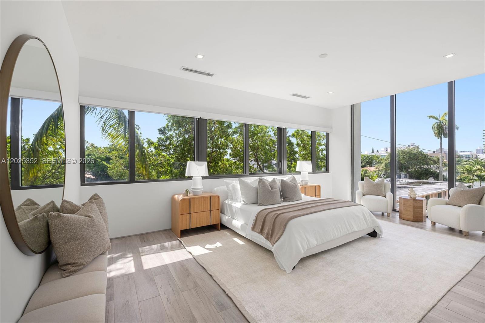 1525 Bay Rd - 1525 Bay Rd, Miami Beach, FL 33139 Luxury Property | Jose Angel Pina