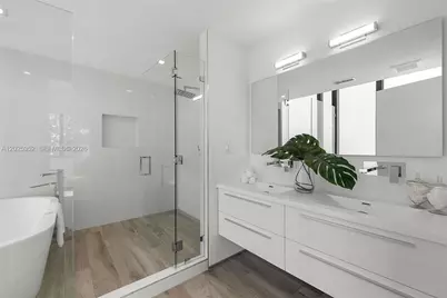 1525 Bay Rd, Miami Beach, FL 33139 - Photo 19