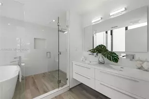 1525 Bay Rd, Miami Beach, FL 33139 - Photo 19