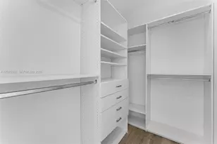 1525 Bay Rd, Miami Beach, FL 33139 - Photo 15