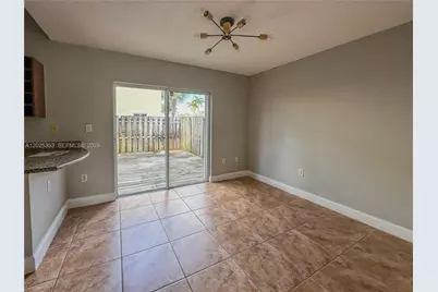 17866 NW 74th Ct, Hialeah, FL 33015 - Photo 17