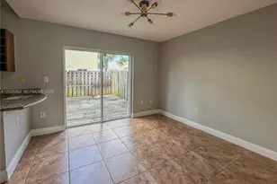 17866 NW 74th Ct, Hialeah, FL 33015 - Photo 17