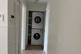 15570 SW 76th Ln, Miami, FL 33193 - Photo 17