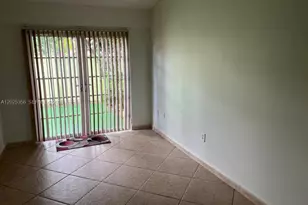 15570 SW 76th Ln, Miami, FL 33193 - Photo 13