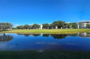 9230 Lagoon Pl, Davie, FL 33324 - Photo 5