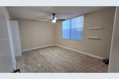 9230 Lagoon Pl #310, Davie, FL 33324 - Photo 15