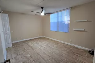 9230 Lagoon Pl, Davie, FL 33324 - Photo 15