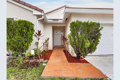 16543 NW 5th Ct, Pembroke Pines, FL 33028 - Photo 45