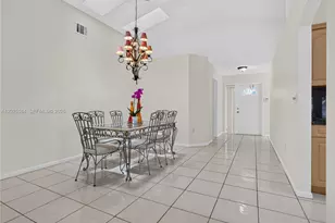 16543 NW 5th Ct, Pembroke Pines, FL 33028 - Photo 7