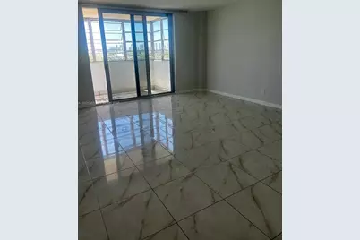 16400 NE 17th Ave #703, North Miami Beach, FL 33162 - Photo 3