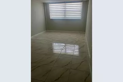 16400 NE 17th Ave #703, North Miami Beach, FL 33162 - Photo 5