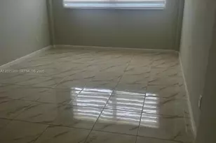 16400 NE 17th Ave, North Miami Beach, FL 33162 - Photo 5