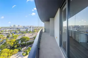 101 Diplomat Pkwy, Hallandale Beach, FL 33009 - Photo 11