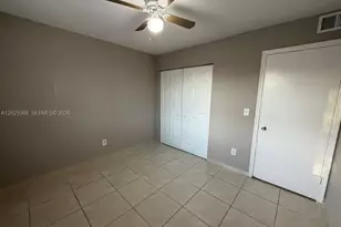 6660 W 26th Ct, Hialeah, FL 33016 - Photo 11