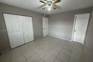 6660 W 26th Ct, Hialeah, FL 33016 - Photo 7
