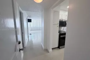 1825 S Ocean Dr, Hallandale Beach, FL 33009 - Photo 1