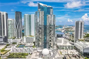 851 NE 1st Ave, Miami, FL 33132 - Photo 29
