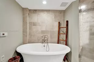 333 Las Olas Way, Fort Lauderdale, FL 33301 - Photo 25