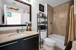 1900 N Bayshore Dr, Miami, FL 33132 - Photo 37