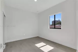 2841 SW 27th St, Miami, FL 33133 - Photo 23