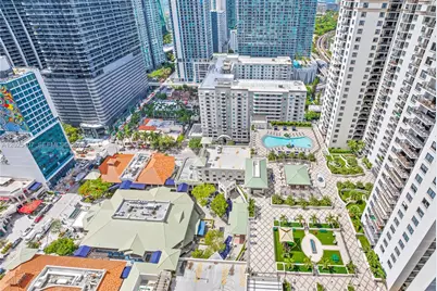 55 SW 9th St #3205, Miami, FL 33130 - Photo 31