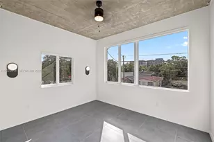315 NW 32nd St, Miami, FL 33127 - Photo 11