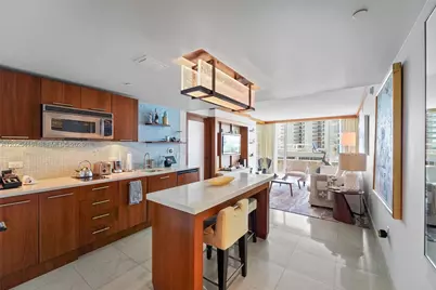 6801 Collins Ave #708, Miami Beach, FL 33141 - Photo 3