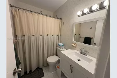 1680 SW 14th Ter, Miami, FL 33145 - Photo 11