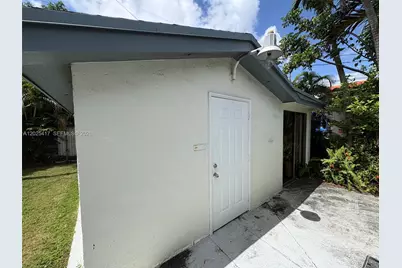 1680 SW 14th Ter, Miami, FL 33145 - Photo 25