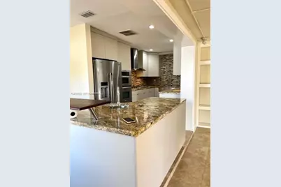 720 N 64th Ave, Hollywood, FL 33024 - Photo 13