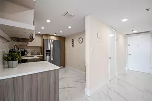20505 E Country Club Dr, Aventura, FL 33180 - Photo 13