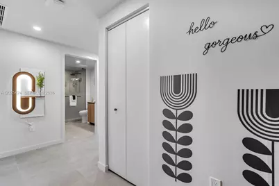 121 NE 5th St #2301, Miami, FL 33132 - Photo 1