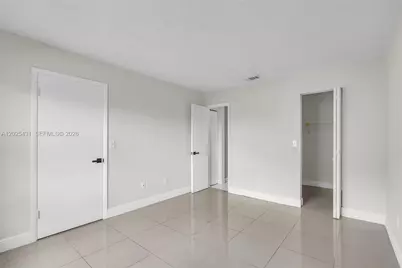 841 NE 207th Ln #3-201, Miami, FL 33179 - Photo 11