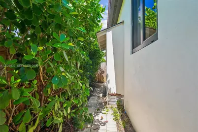 1224 N 26th Ave, Hollywood, FL 33020 - Photo 23