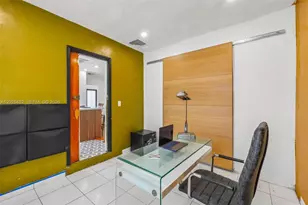 1224 N 26th Ave, Hollywood, FL 33020 - Photo 9