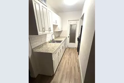 8040 Tatum Waterway Dr #2, Miami Beach, FL 33141 - Photo 5
