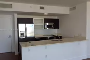 90 SW 3rd St, Miami, FL 33130 - Photo 5