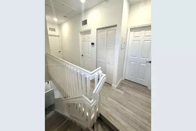 9286 W 33rd Ln, Hialeah, FL 33018 - Photo 11