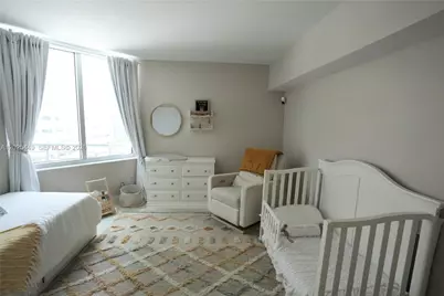 325 S Biscayne Blvd #1822, Miami, FL 33131 - Photo 7