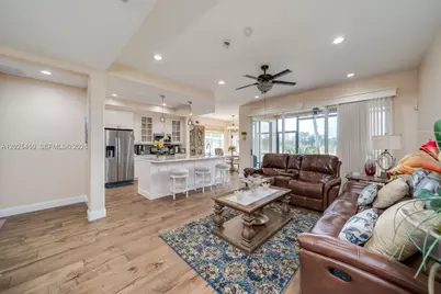 8345 NW 128th Ln #22-A, Parkland, FL 33076 - Photo 9
