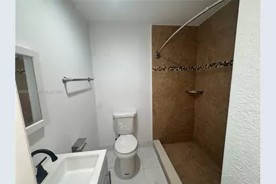 823 NE 19th Ave #1-3, Fort Lauderdale, FL 33304 - Photo 9