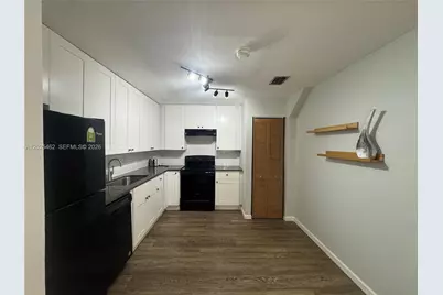 823 NE 19th Ave #1-3, Fort Lauderdale, FL 33304 - Photo 11